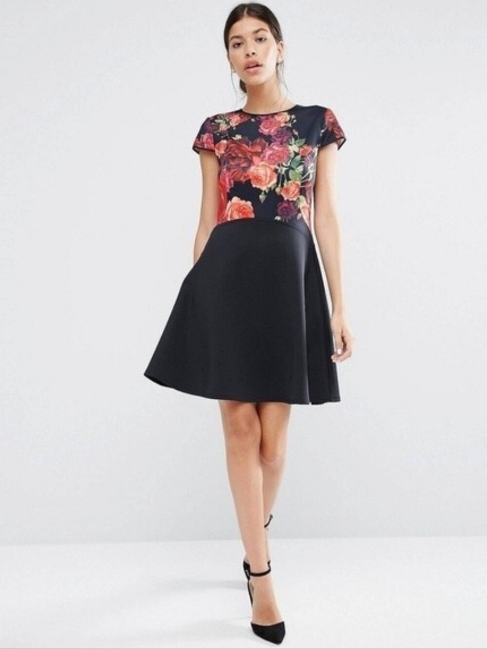 Ted Baker Xylee Juxtapose Rose Skater Mini Dress - Ted Size 2 (US 6)